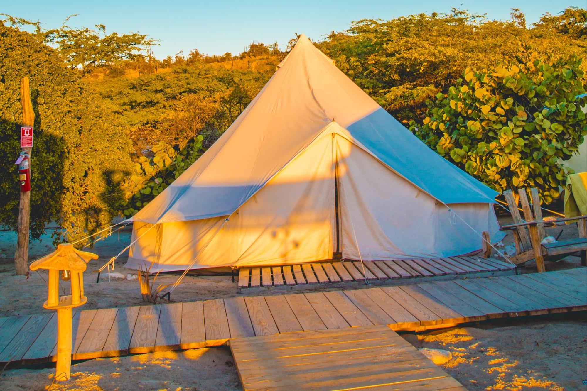 Glamping Ecolodge Cueva De Las Aguilas Pedernales Exterior photo